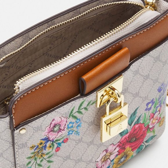 Steve Madden Bag Floral Crossbody leather strap with gold chain Pattern - Picture 9 of 14